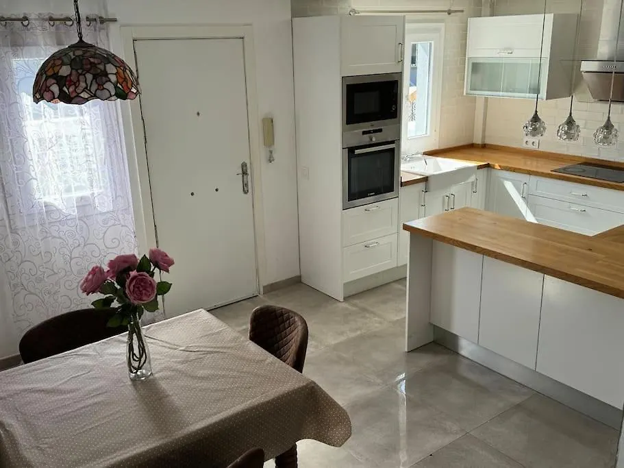 Casa Preciosa Ideal Para Familias La Linea de la Concepcion Spain