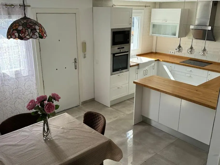 Casa Preciosa Ideal Para Familias La Linea de la Concepcion