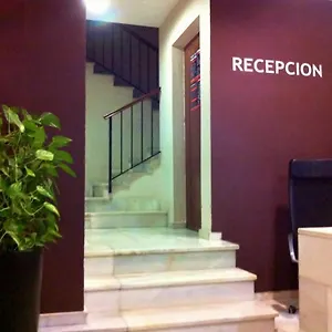 Pensión Carlos I, La Línea de la Concepción